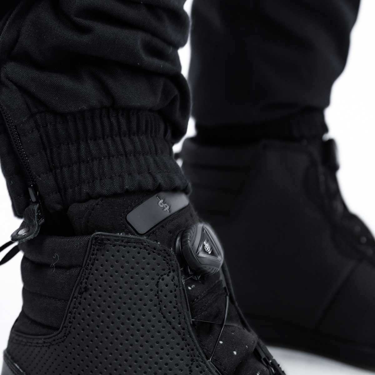 Spada Pilot CE Trousers Black - Image 9